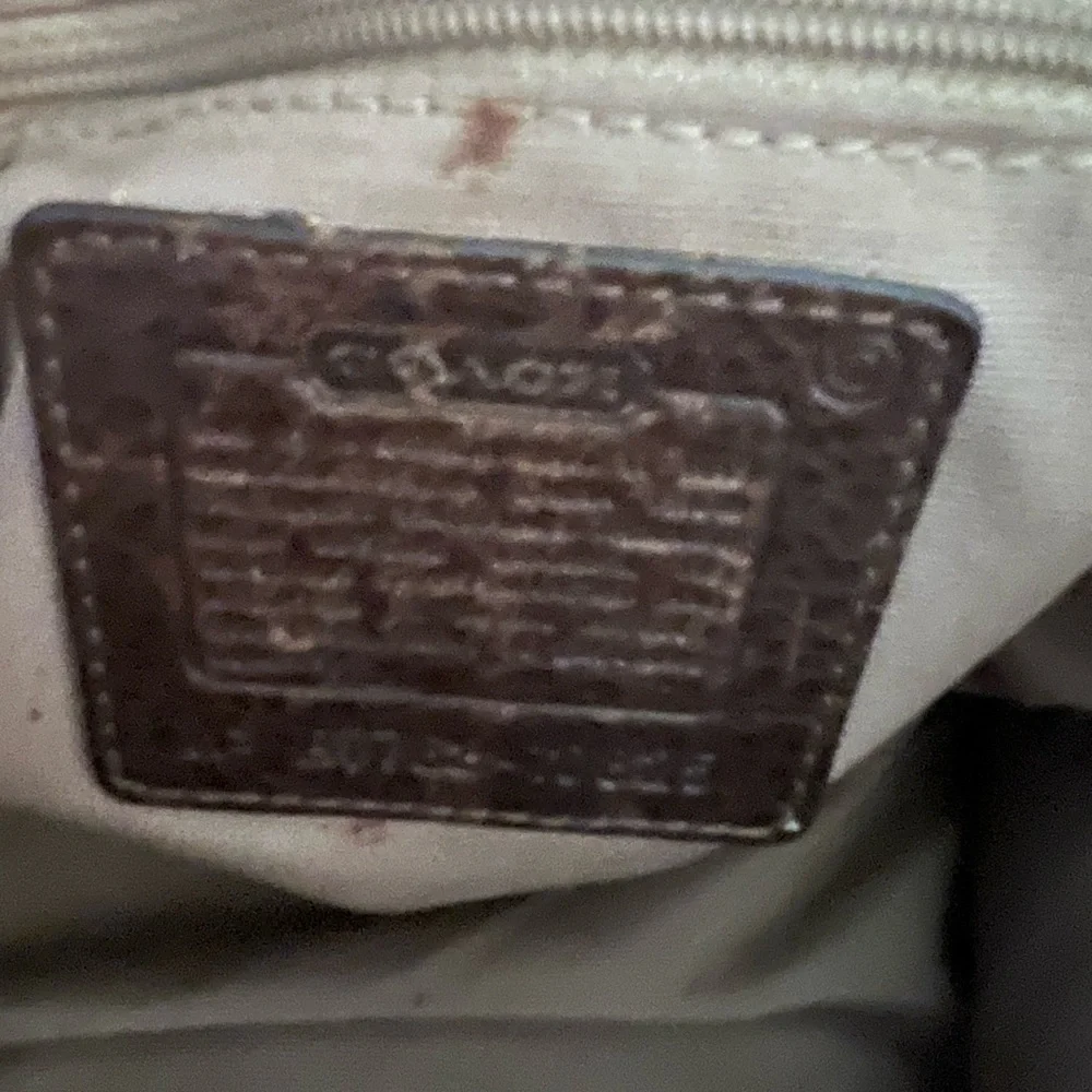 Coach Brown and Cream Shoulder Bag - Picture 7 of 7